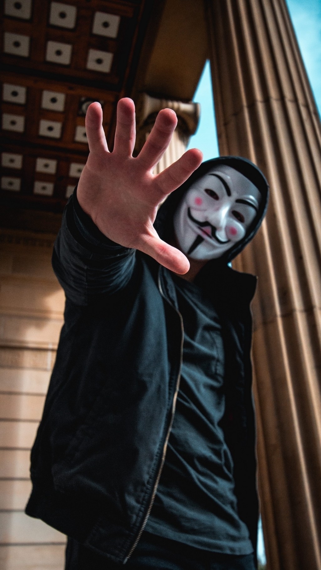 Let me introduce&nbsp;myself